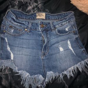 Women’s jean shorts